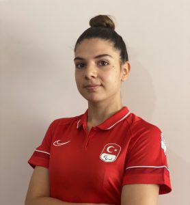 Esra Bayrak